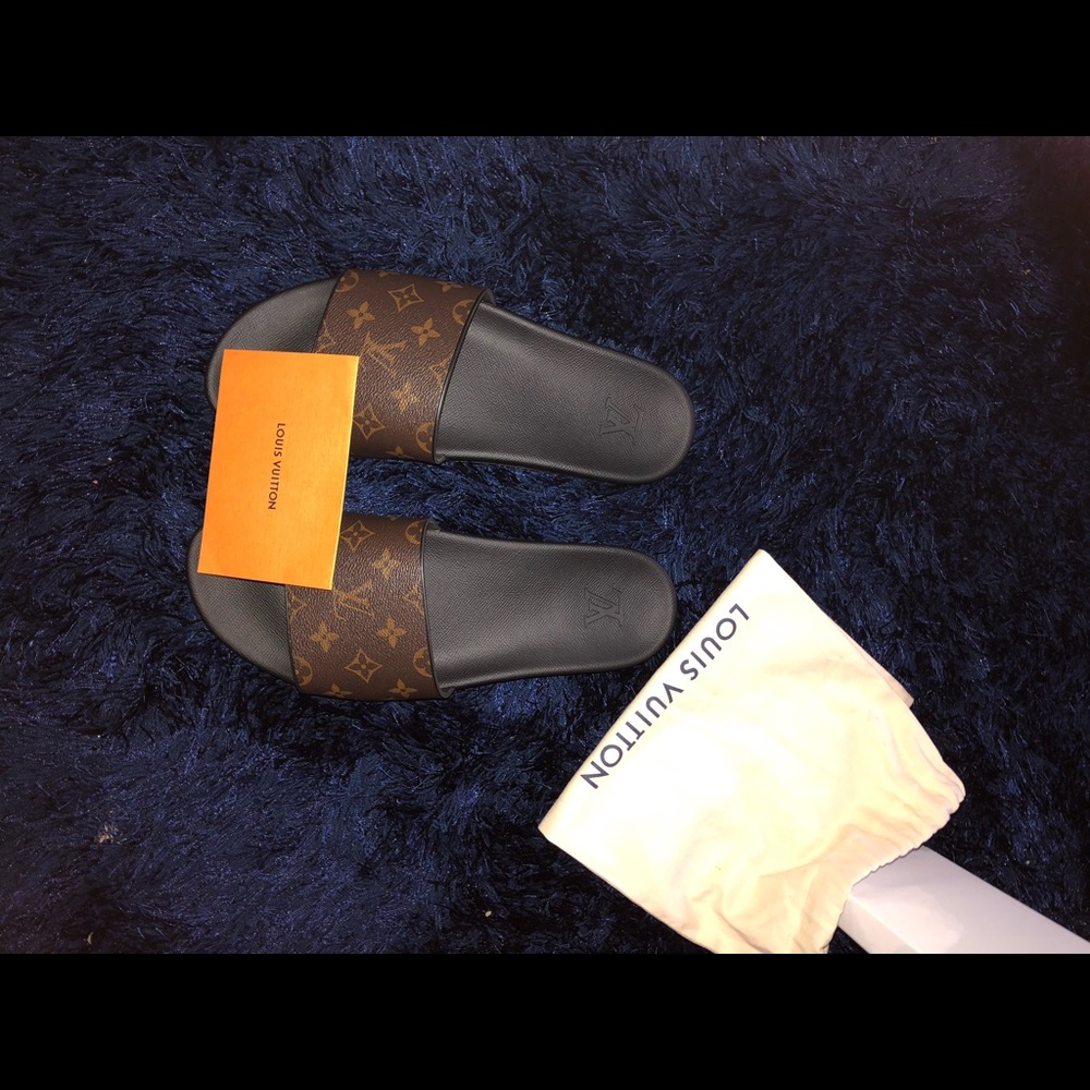 Men’s Louis Vuitton Slides